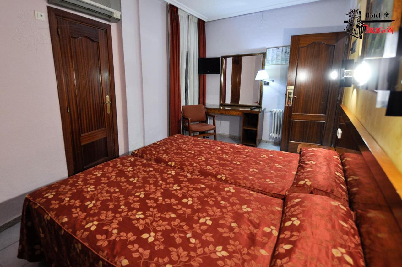 Hotel Aragon Саламанка Экстерьер фото