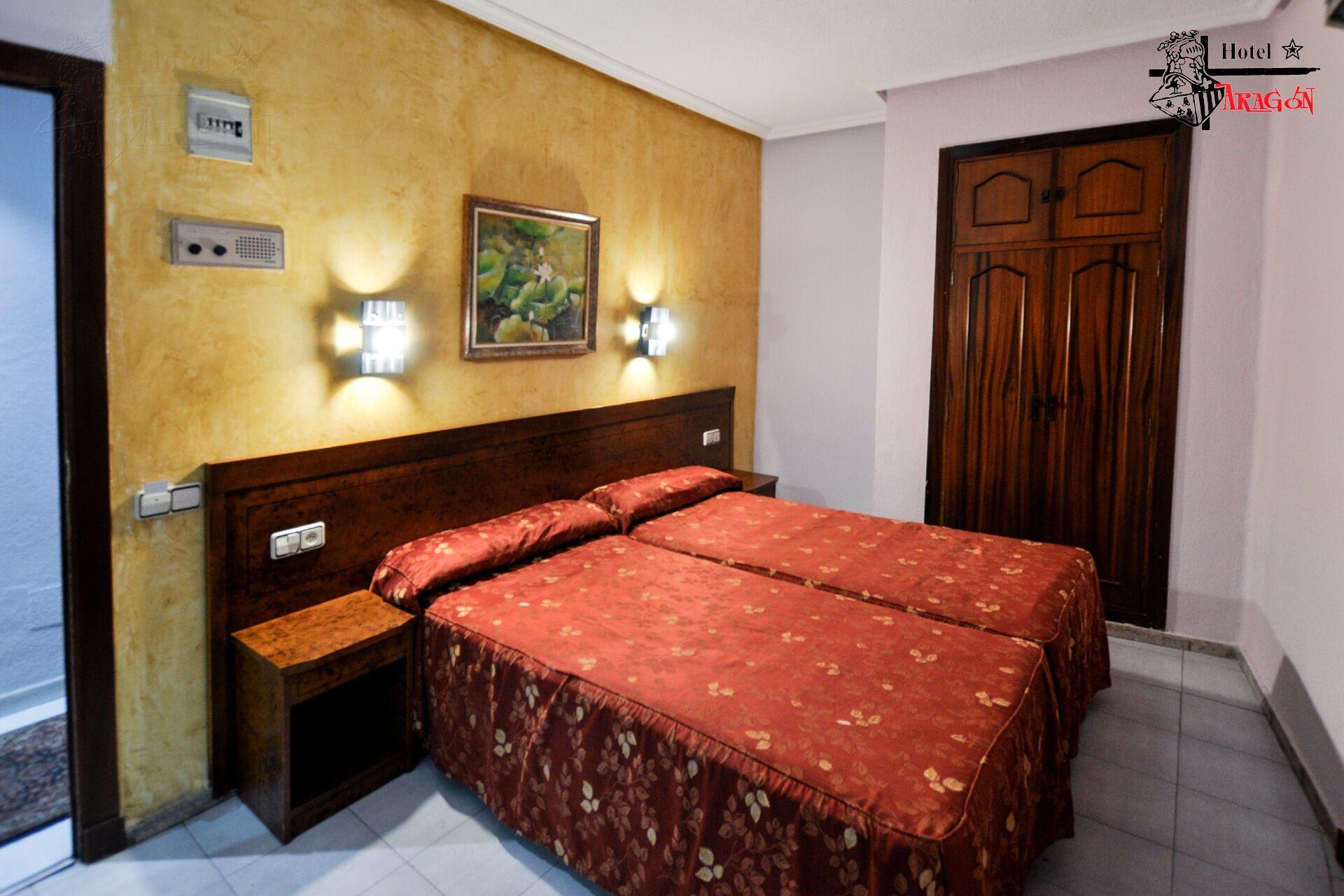 Hotel Aragon Саламанка Экстерьер фото