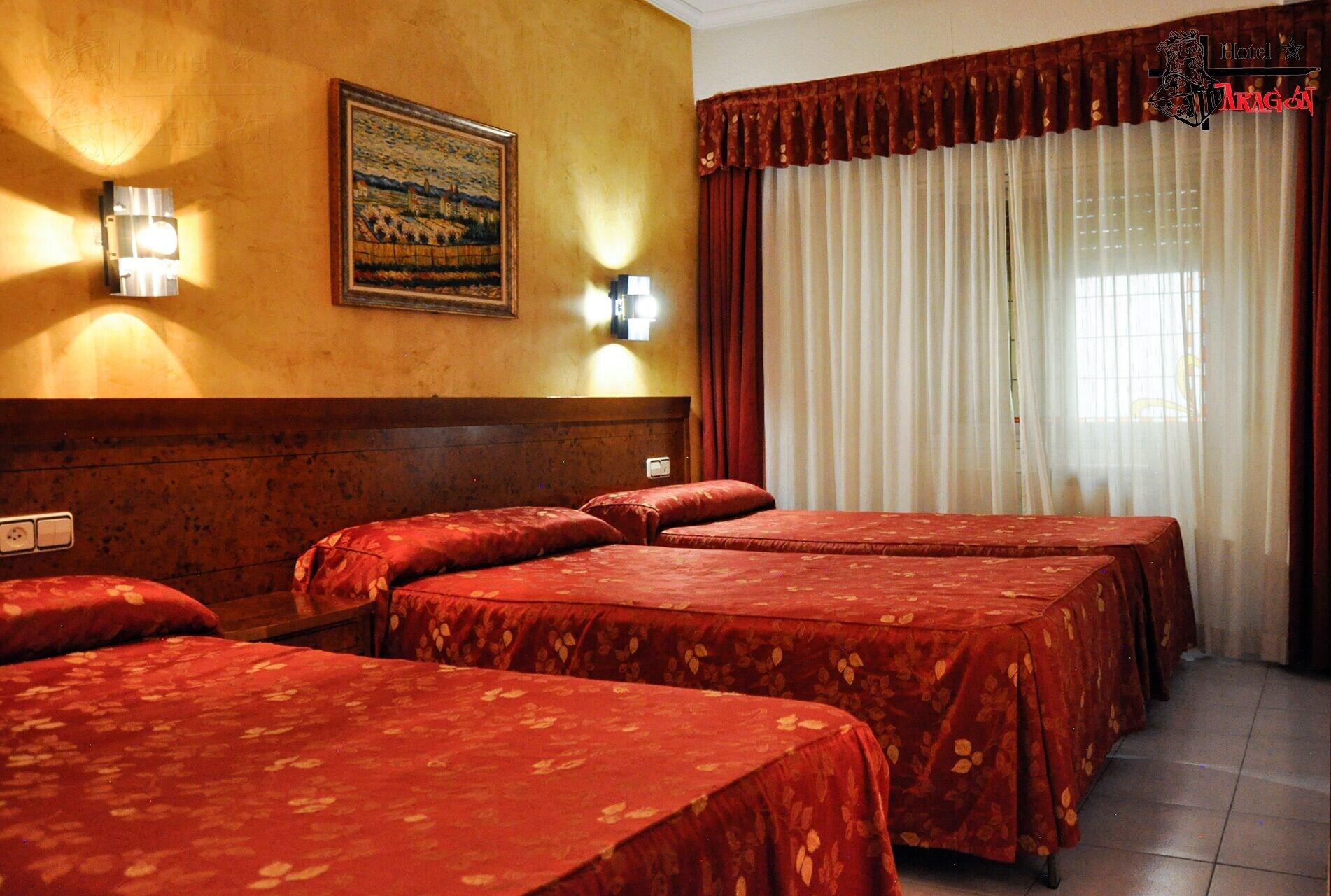 Hotel Aragon Саламанка Экстерьер фото