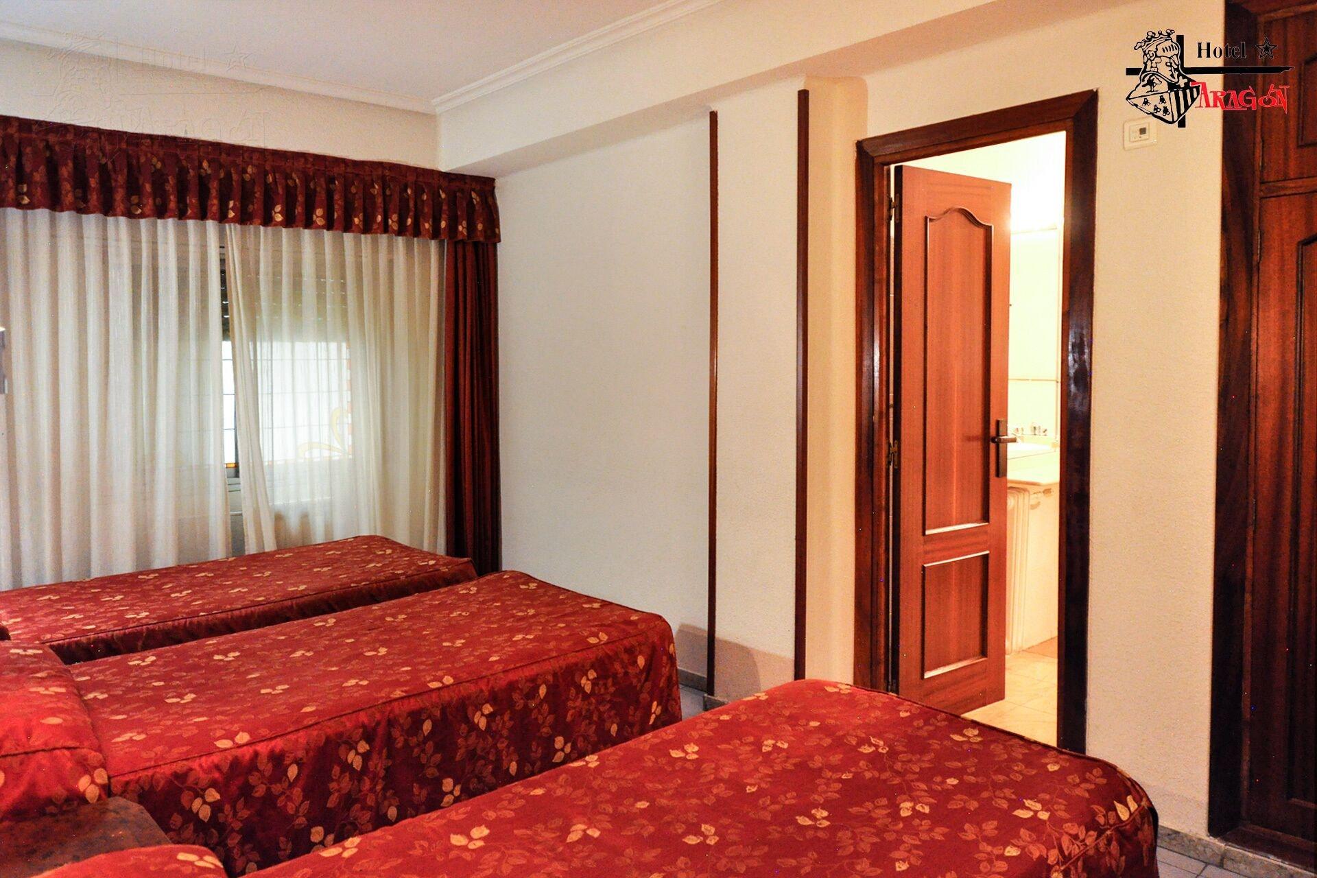 Hotel Aragon Саламанка Экстерьер фото