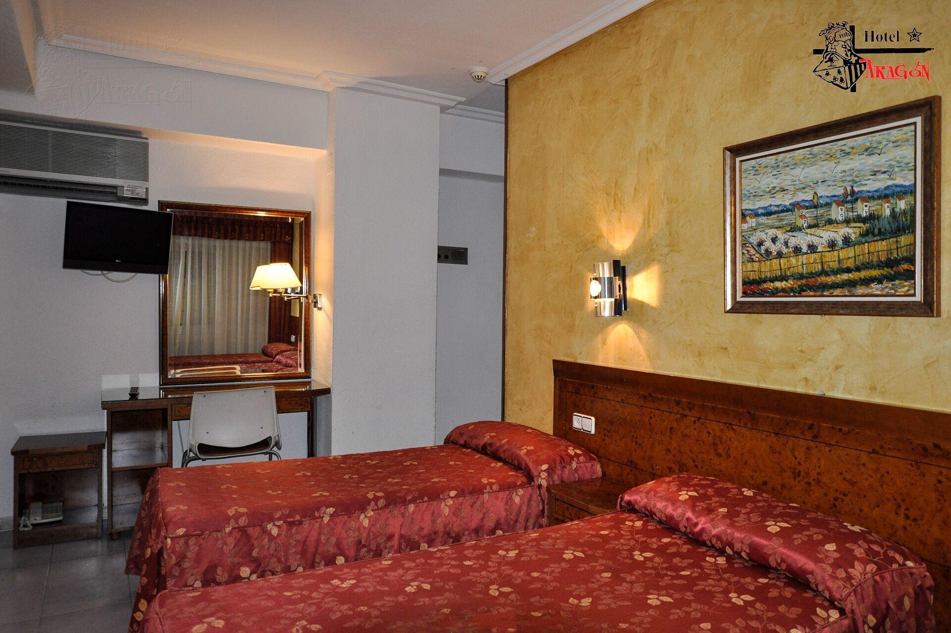 Hotel Aragon Саламанка Экстерьер фото